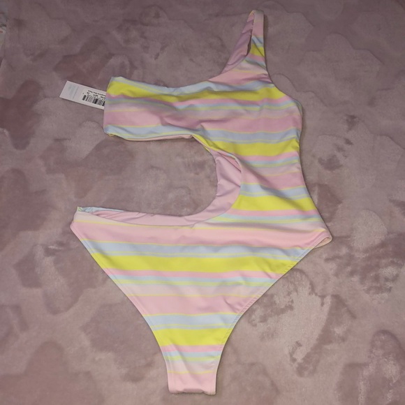 BRAND NEW Frankies Bikinis Seraphina Summer Stripe One Piece - Picture 5 of 6